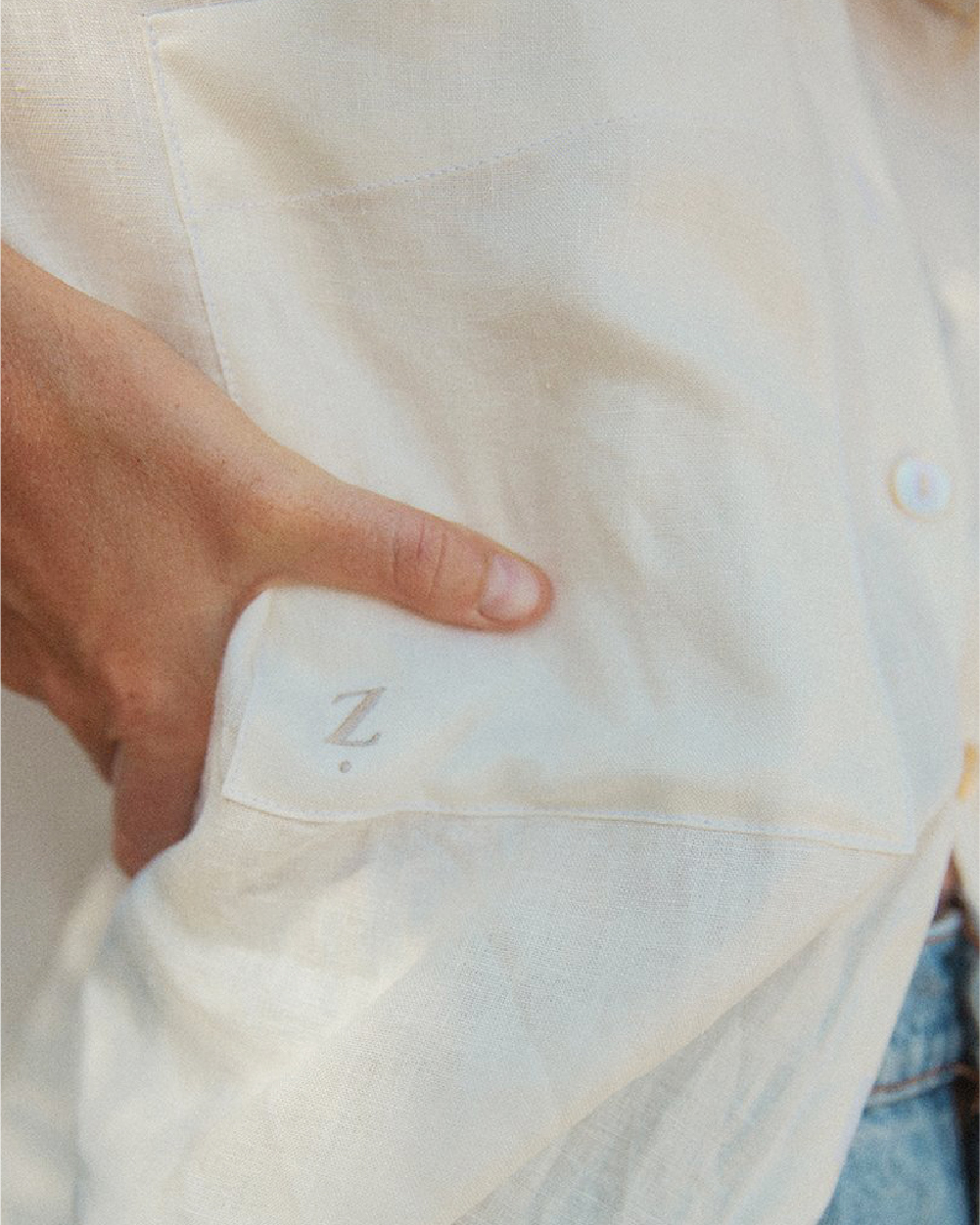 Z logo embroidered on shirt